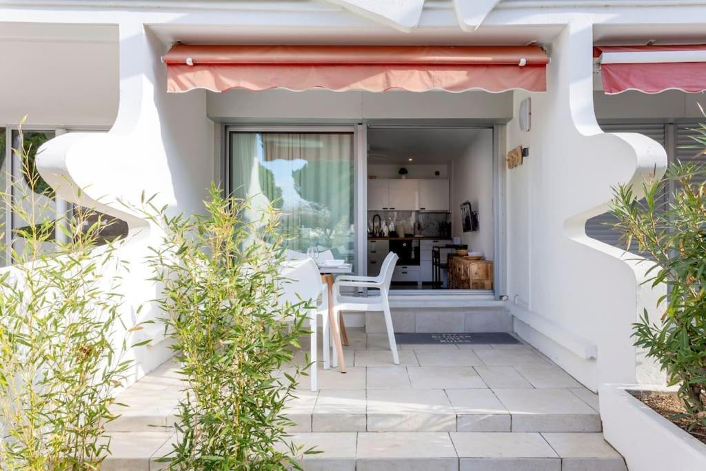 Chez James - Superbe Studio Avec Piscine Et Plage A Proximite La Grande-Motte Exterior photo